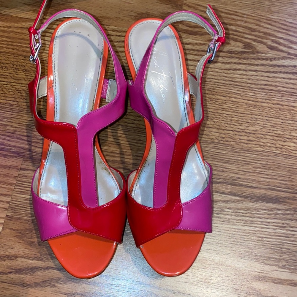 Marc Fisher wedge